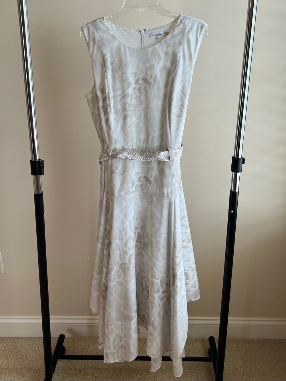 Calvin Klein Leopard Print Sleeveless Midi Dress